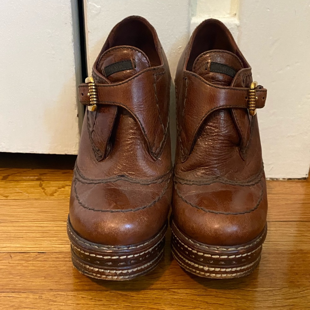 PRADA brown leather oxford platform heel